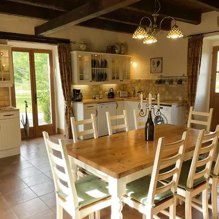 Holiday home Gites Du Boussagou *